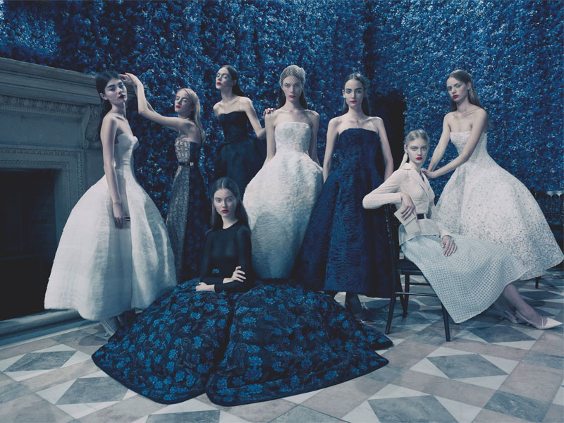 Haute-couture-Automne-Hiver-2012-Vanity-Faire-US-Lunettes-Galerie-c-Paolo-Roversi-Art-et-Commerce