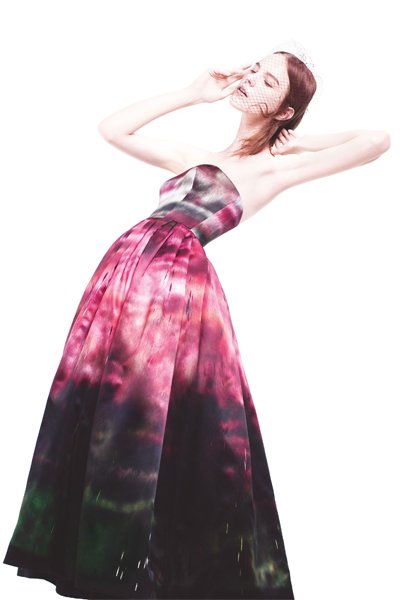 Nicole-Pollard-Automne-Hiver-2012-Dior-Magazine-Lunettes-Galerie-c-Willy-Vanderperre-Art-et-Commerce