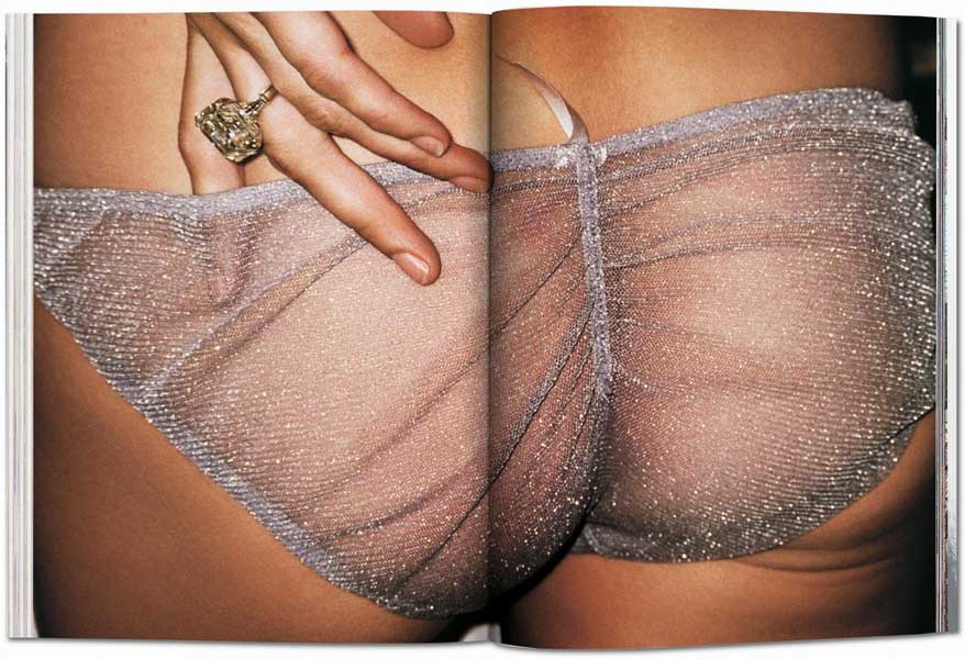 Kate-Moss-by-Mario-Testino-3-Lunettes-Galerie-c-Ed-Taschen-