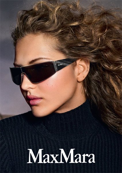 En photo ci-dessus, la collection Max Mara by Marcolin.