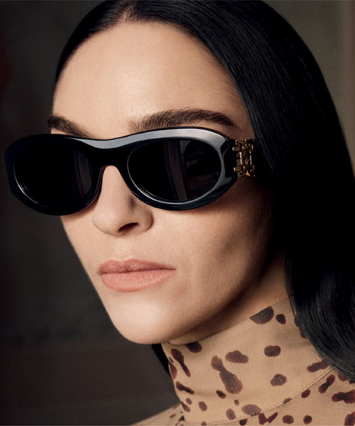 La collection de lunettes solaires Ferragamo by Marchon.