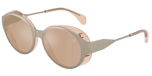 Lunettes Moncler by EssilorLuxottica.