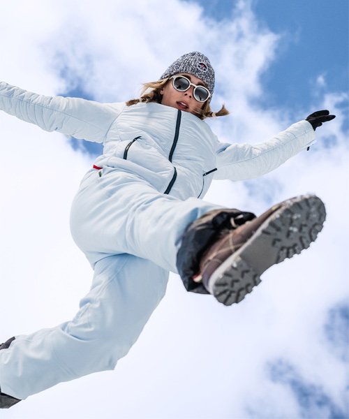 La collection de lunettes solaires femme Vuarnet.