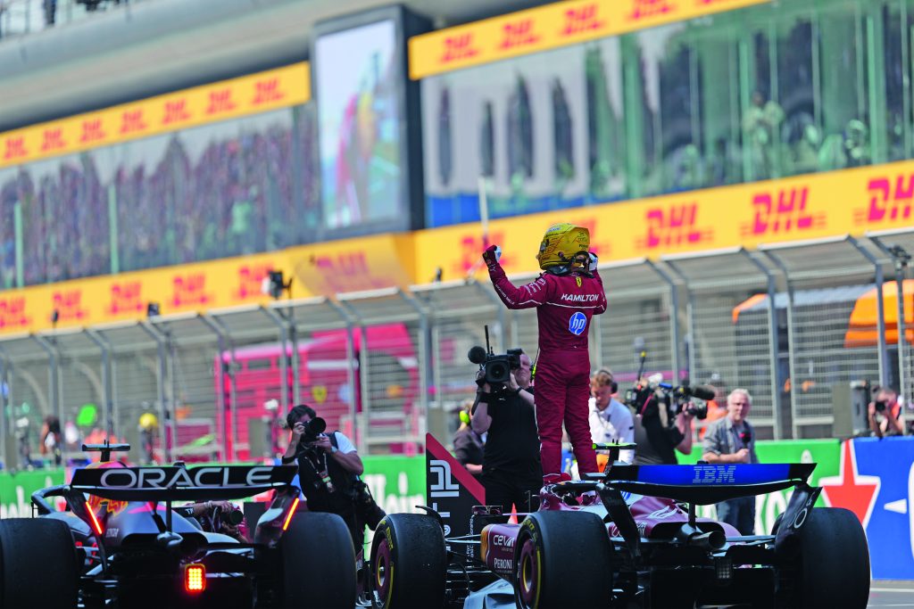 Lewis Hamilton rejoint Ferrari