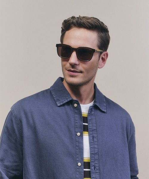 La collection de lunettes solaires Esprit by Charmant.