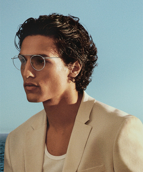 La collection de lunettes optiques Calvin Klein by Marchon.