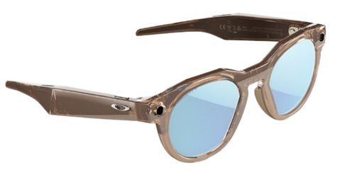 Lunettes Oakley Meta by EssilorLuxottica.